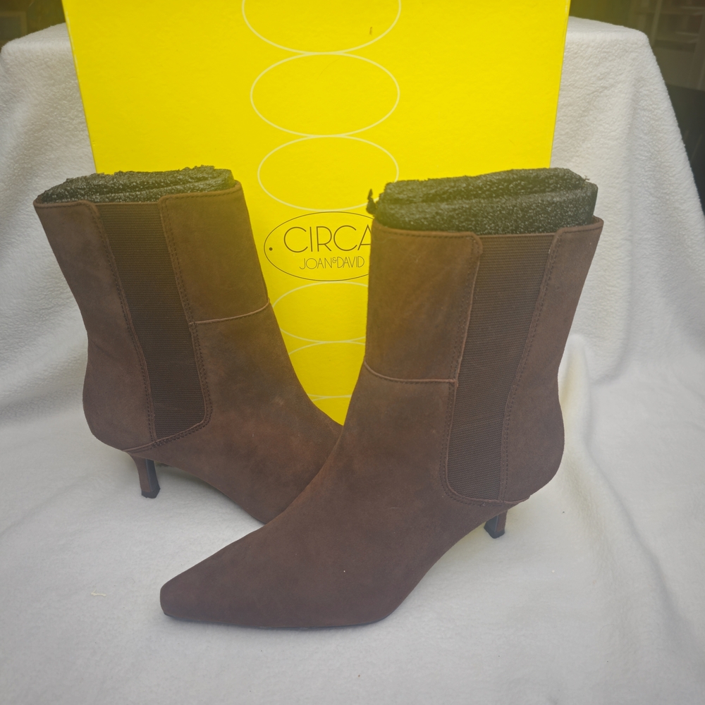 Joan & David Brown Suede Pointed-Toe Ankle Booties